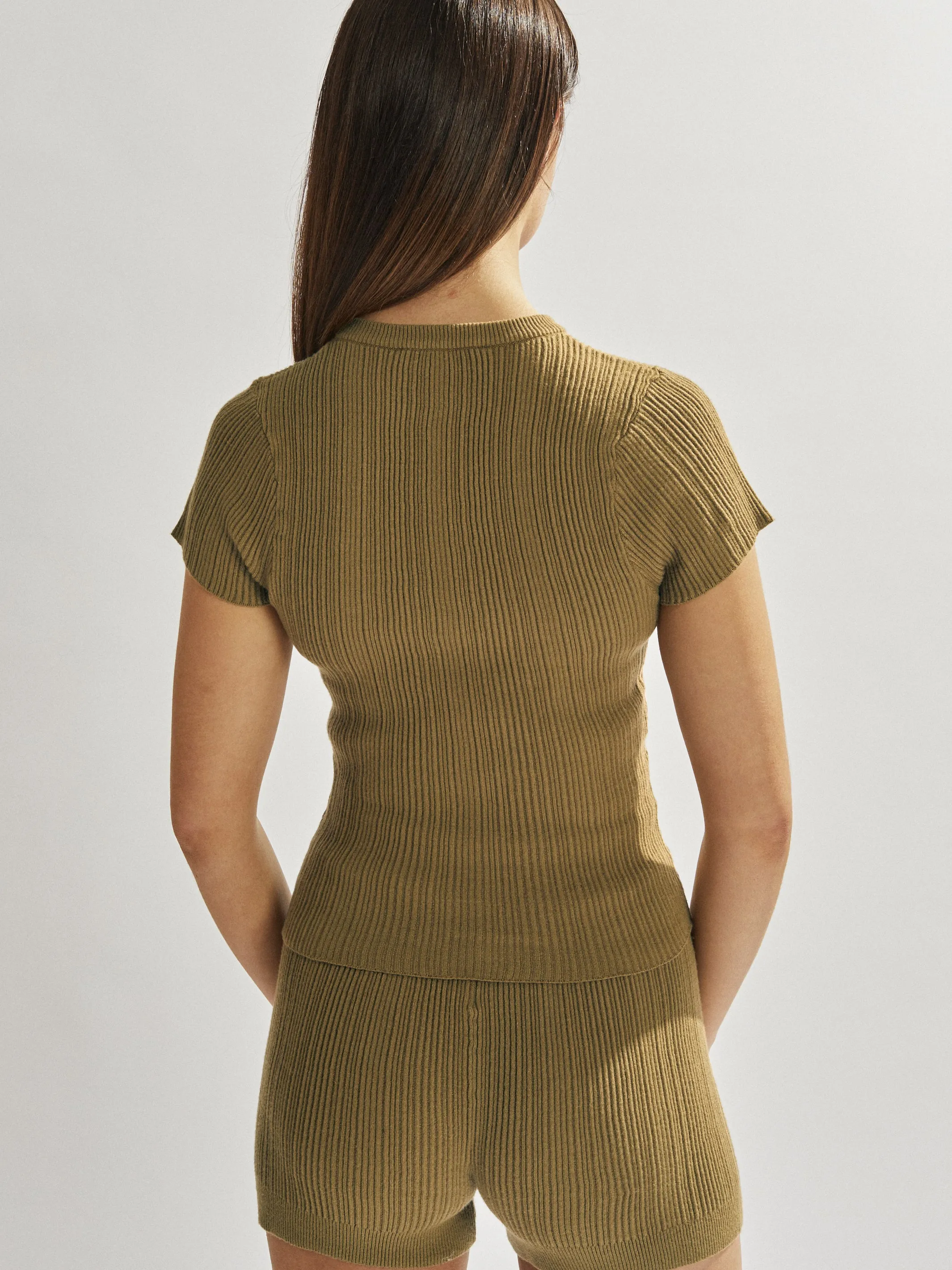 Henley Tee Khaki